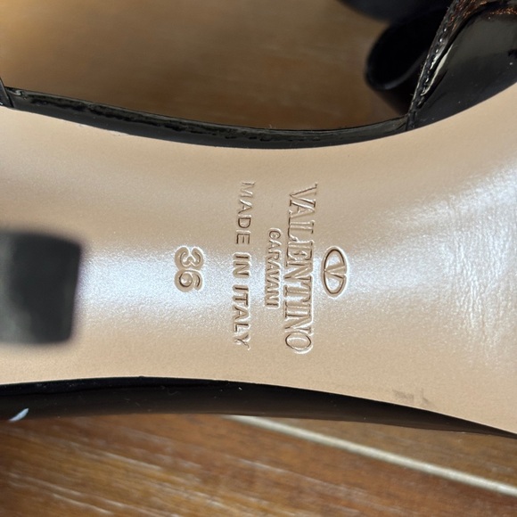 Valentino Black Patent Leather Bow Heels - Picture 5 of 5